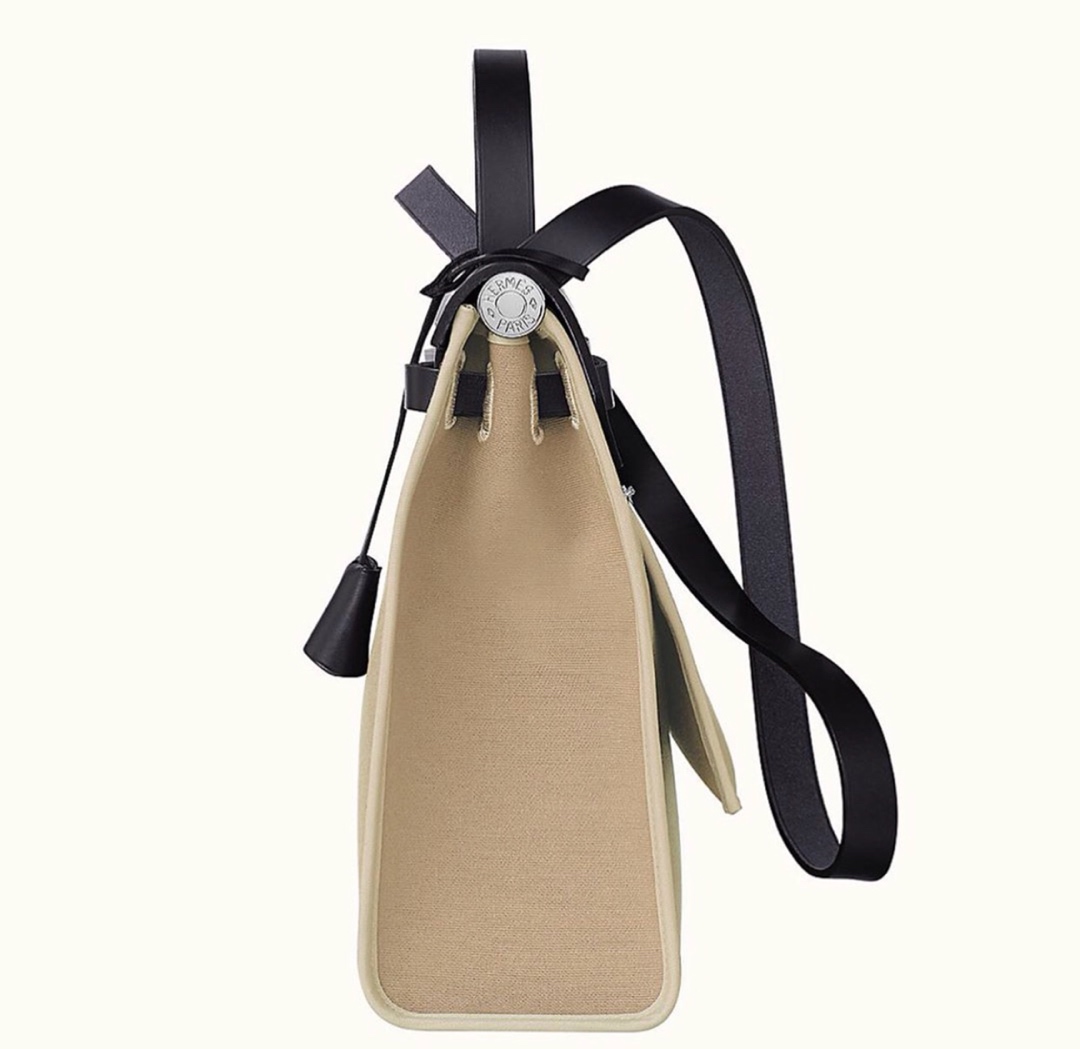 에르메스 에르백31 르투르네 트렌치 느와르 은장